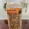 Paquete de Sacha Inchi endulzado con panela, un snack saludable y nutritivo.